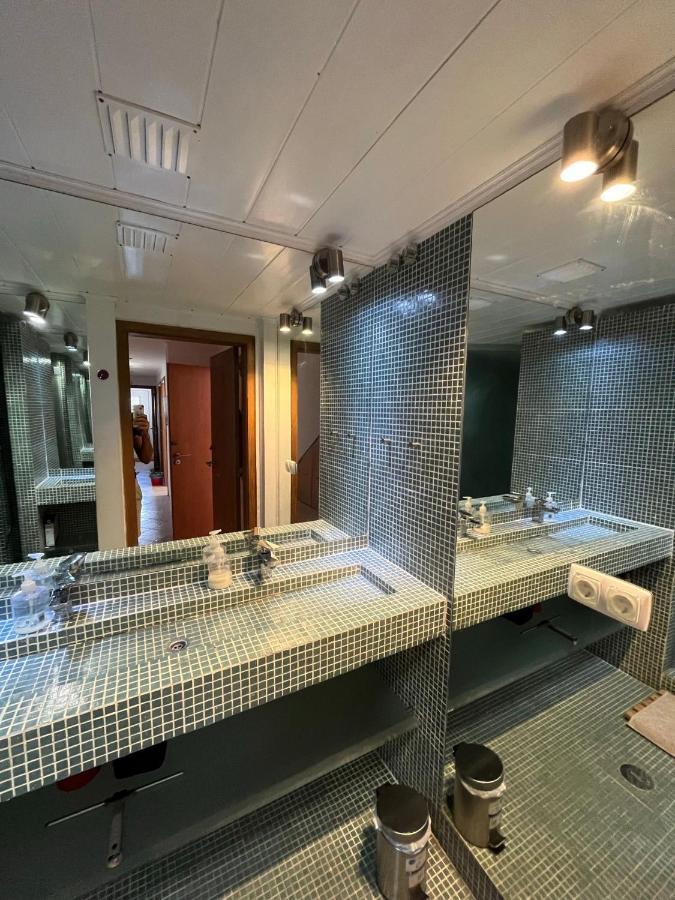 Amazigh Guincho Hostel & Suites Cascais Eksteriør bilde